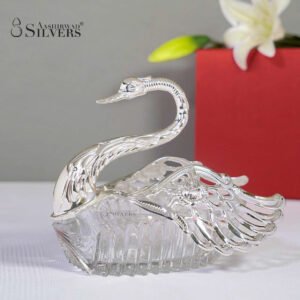 Swan Basket